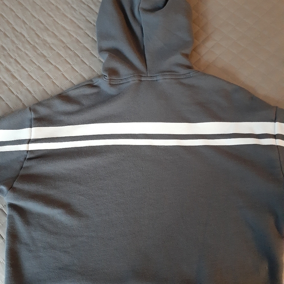 PINK cropped hoodie - Picture 3 of 5